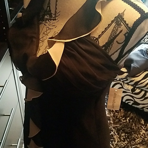 Dress - Picture 4 of 4